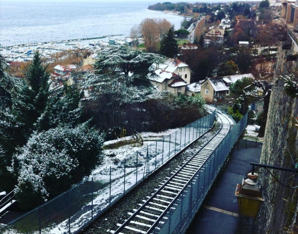 funiculaire thonon les bains neige hiver